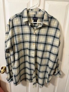 Patagonia Women’s Cream & Green Plaid Button-Down Shirt